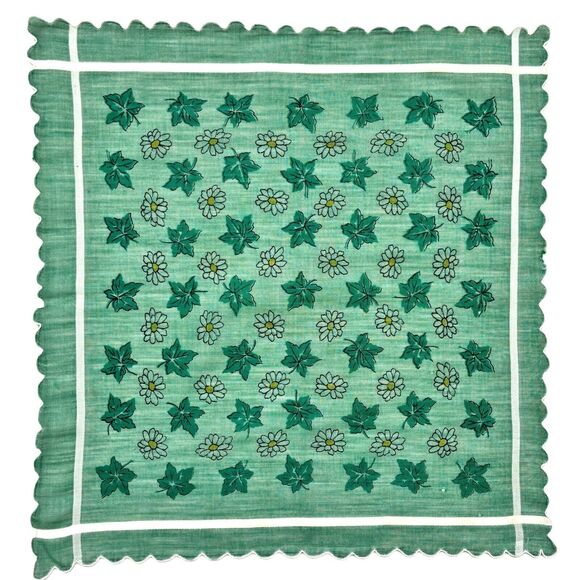 Green Daisy Bridesmaid Wedding Handkerchief Cottage Core Granny Vintage - Picture 3 of 3